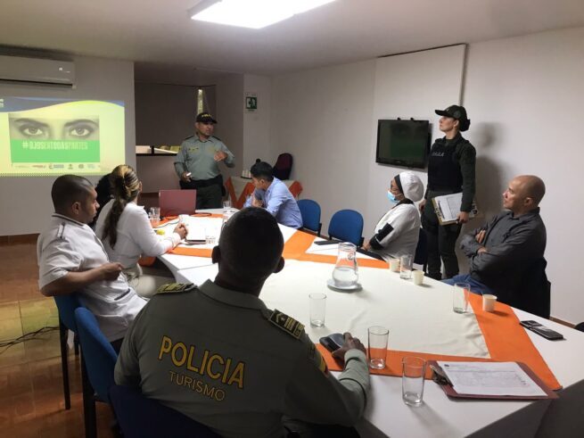 Policía de Turismo, Gaula y Sijín realizan campaña de prevención con el gremio de Cotelco en Valledupar