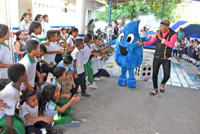 Niños de la margen derecha aprenden a cuidar el río Guatapurí