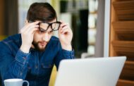 4 señales que indican que necesitas gafas nuevas