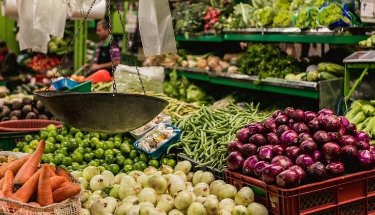 Más de 100 productos y servicios serán reajustados por debajo de la inflación