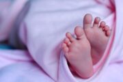 Desde la pandemia por covid-19, los registros de nacimientos continúan en picada