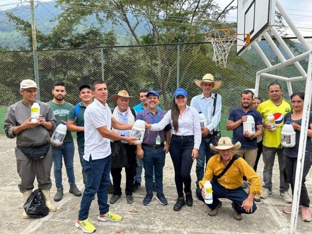 1.400 pequeños y medianos productores de plátano y banano han mejorado sus cultivos