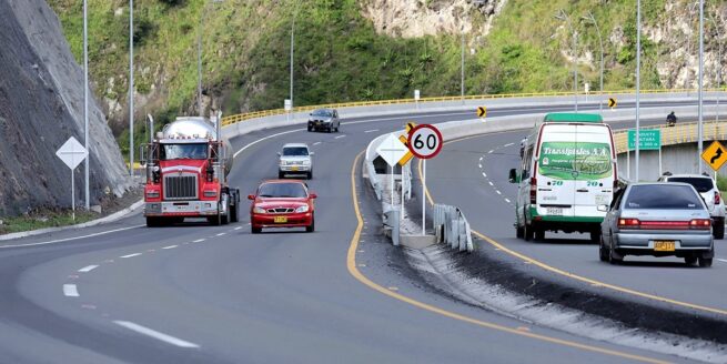 Lista la estrategia lista de Mintransporte para festividades navideñas y nuevo año