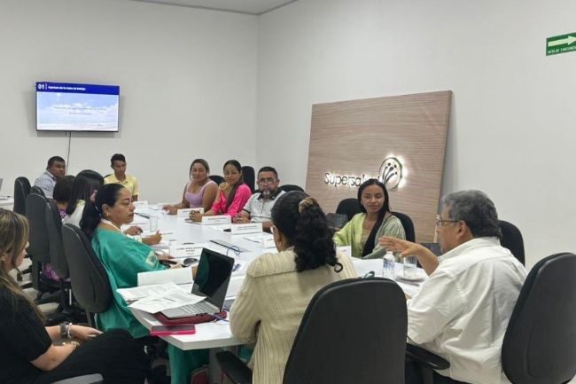 Supersalud lideró encuentro con actores de salud de la Alta Guajira para garantizar atención con un enfoque intercultural