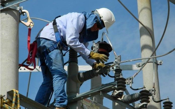 Asoenergía alerta sobre posible aumento de hasta 30 por ciento en los precios del servicio de energía