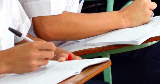Gobierno hace algunas precisiones sobre el cobro de tarifas y listas de materiales en los colegios no oficiales