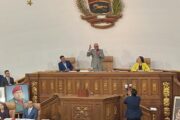 La Asamblea de Venezuela convoca a elaborar el cronograma para las elecciones presidenciales