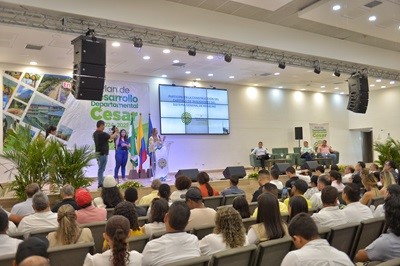 Se concertaron con las poblaciones la inversión de Regalías en el departamento del Cesar