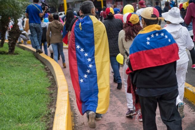 Acnur y OIM lanzan plan para atender a 400.000 refugiados y migrantes venezolanos en Ecuador