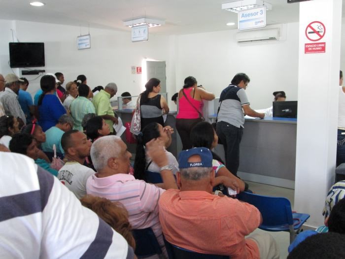 Según la Contraloría, 26 EPS adeudan $ 25 billones y varias no cumplen con indicadores