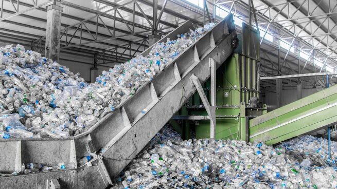 MinAmbiente activa espacio de diálogo con la industria de plásticos de Colombia