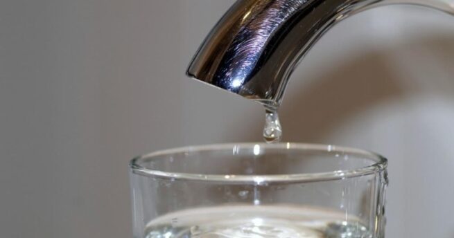 11 % de los hogares colombianos no tiene acceso al servicio de agua, según la Contraloría