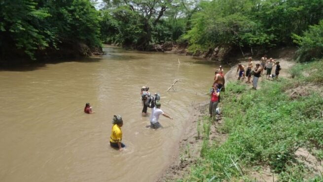 Realizaron inspección ambiental ante descenso del caudal de río ranchería por fallo en una de las válvulas de la represa el cercado