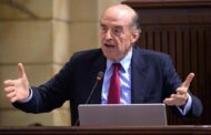 Procuraduría prorrogó suspensión provisional por tres meses al canciller Álvaro Leyva