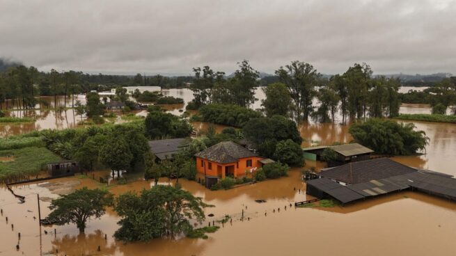 Suben a 29 los muertos por las lluvias en el sur de Brasil y a 60 los desaparecidos