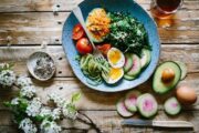 Alimentación basada en vegetales ganan respaldo del Banco Mundial y nuevas iniciativas en Colombia, Noruega y Alemania