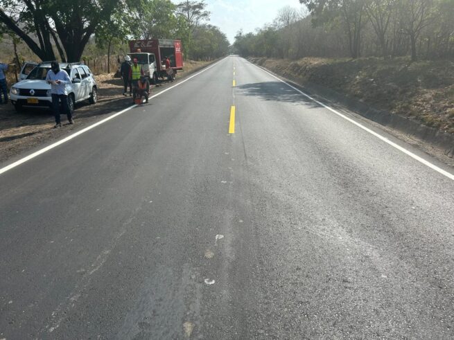 Invías avanza en obras de mantenimiento y rehabilitación en corredores del Cesar y La Guajira