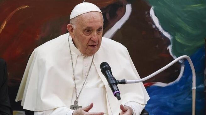 El papa llama 