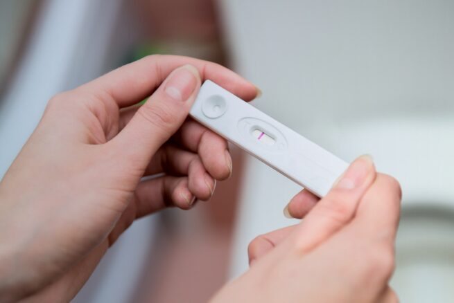 ¿La progesterona que se administra en los tratamientos de fertilidad tiene efectos secundarios?