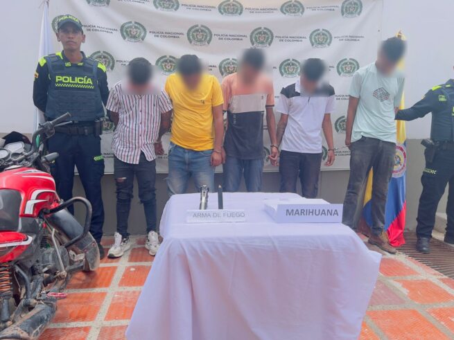 Con arma y droga, capturadas cinco personas en El Copey, Cesar