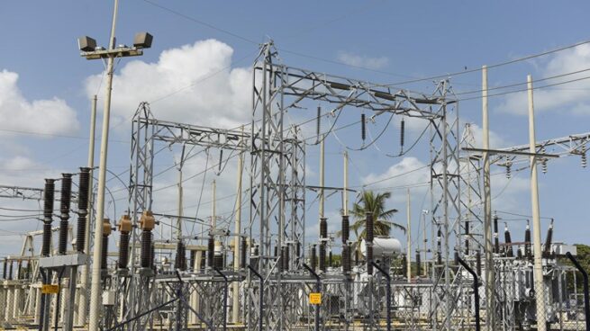Más de 10 millones de personas se quedaría sin energía, advierte Contralor