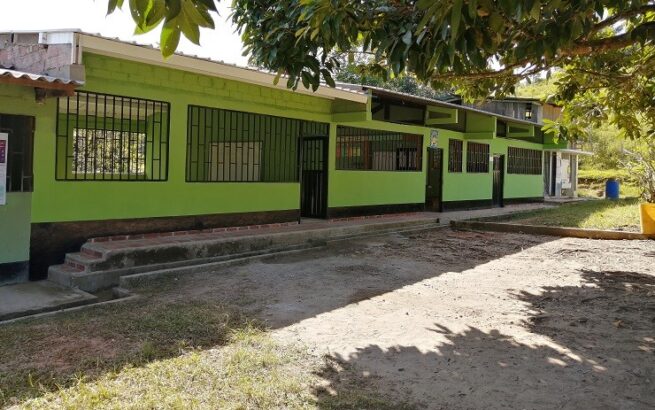 Más de 1.600 escuelas públicas rurales se beneficiarán con la creación de las Comunidades Energéticas Educativas