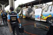 Más de 20 muertos tras el incendio de un autobús escolar cerca de Bangkok