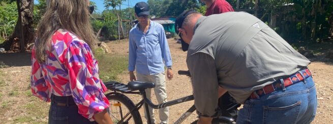 World Bicycle Relief entregó 40 bicicletas a mujeres firmantes de paz del ETCR Pondores (La Guajira)