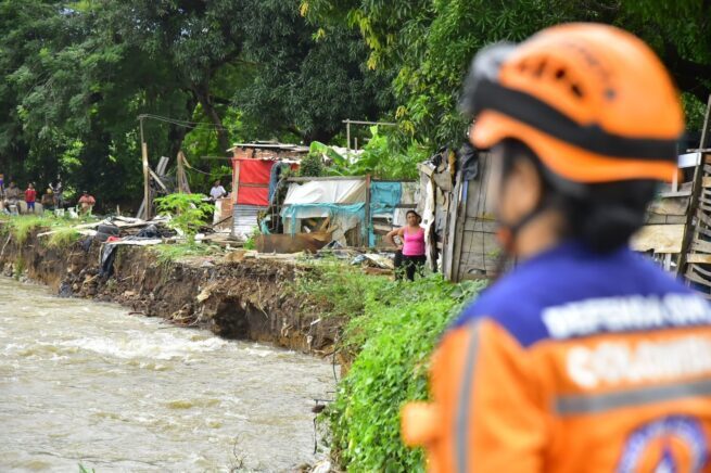 Establecieron refugio temporal para familias afectadas en la margen derecha del río Guatapurí