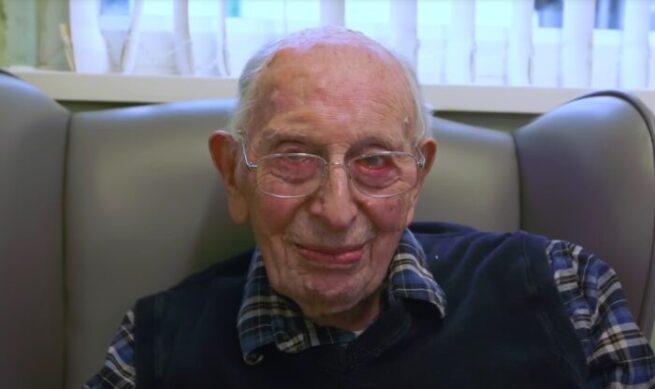 Muere en Inglaterra el hombre más anciano del mundo a los 112 años