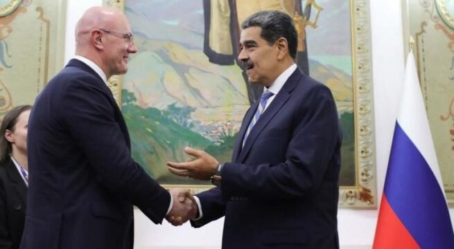 Venezuela y Rusia suscriben 17 acuerdos de cooperación