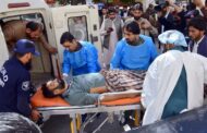 Una bomba junto a la carretera mata a 8 personas, incluidos 5 niños, en el suroeste de Pakistán
