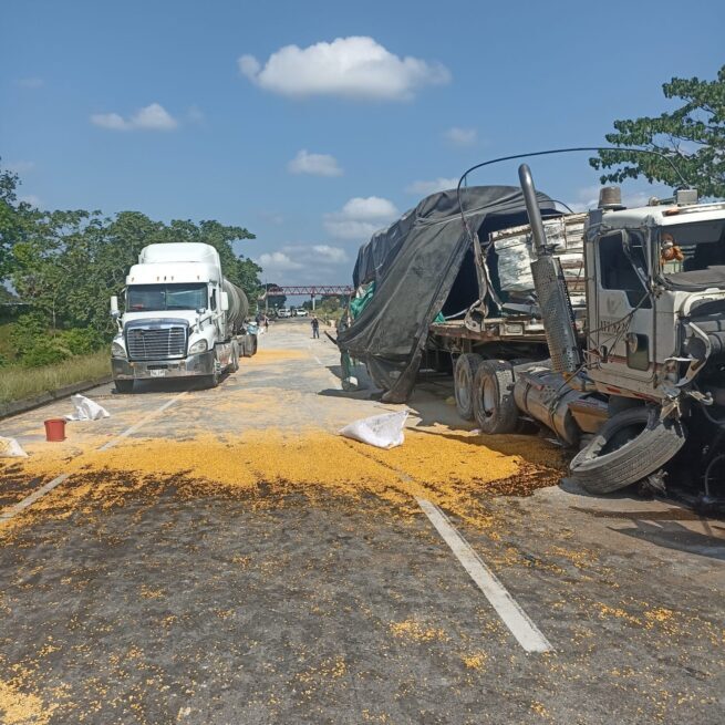 Capturadas 12 personas que saquearon un camión en carreteras del Cesar