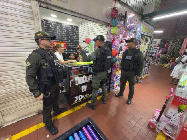 Metropolitana de Valledupar desarrolló campaña contra la extorsión en el sector de la Galería