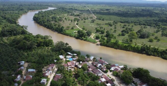 Cerca de 46 mil niños del Catatumbo sin clases por hostilidades de grupos armados criminales