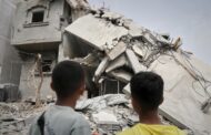 Ataques israelíes matan a 25 en Gaza mientras Corte Suprema examina casos de Shin Bet