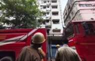Un incendio arrasa un hotel en Calcuta y causa al menos 14 muertos