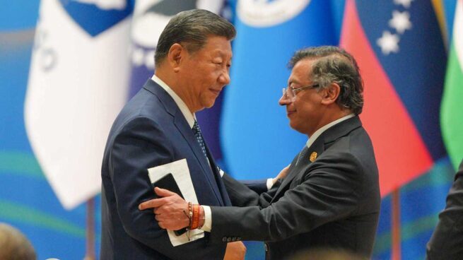Colombia firmó con China un plan de cooperación para adherirse a Nuevas Rutas de la Seda