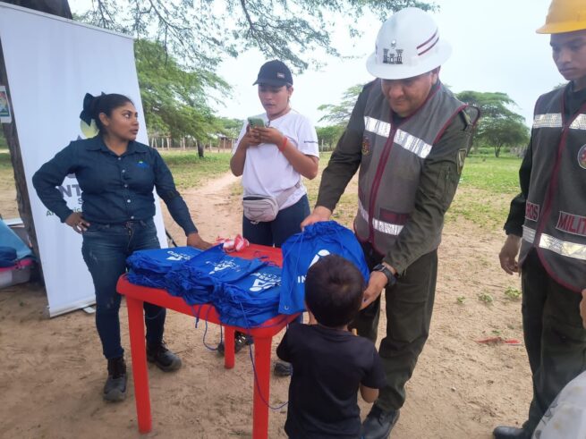 Ejército Nacional aporta a la educación de la comunidad wayúu en La Guajira