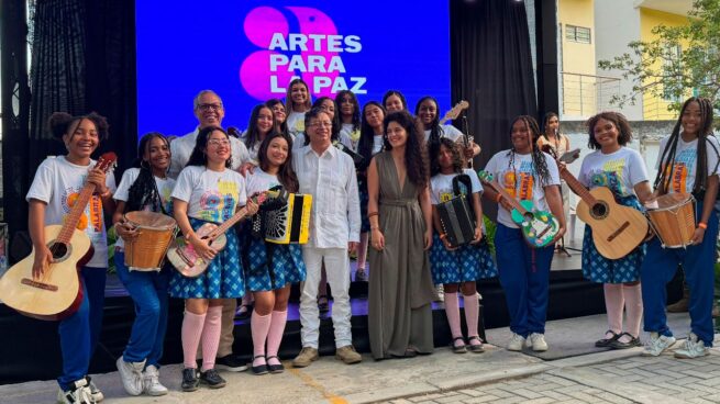 El impulso a la formación artística en 200 colegios de 24 departamentos del país, entre ellos, Cesar