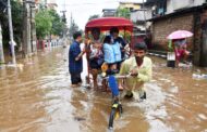 Inundaciones repentinas en Cachemira causan al menos 32 muertos, según India