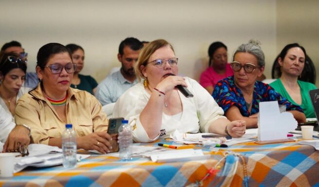 Icbf destaca avances en La Guajira y propone soluciones estructurales conjuntas para el pueblo wayúu