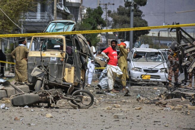 Al menos 10 muertos y decenas de heridos en un ataque miliciano en Quetta, Pakistán
