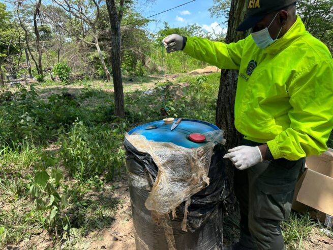 Ejército Nacional ubicó un laboratorio de clorhidrato de cocaína del Clan del Golfo en La Gloria, Cesar