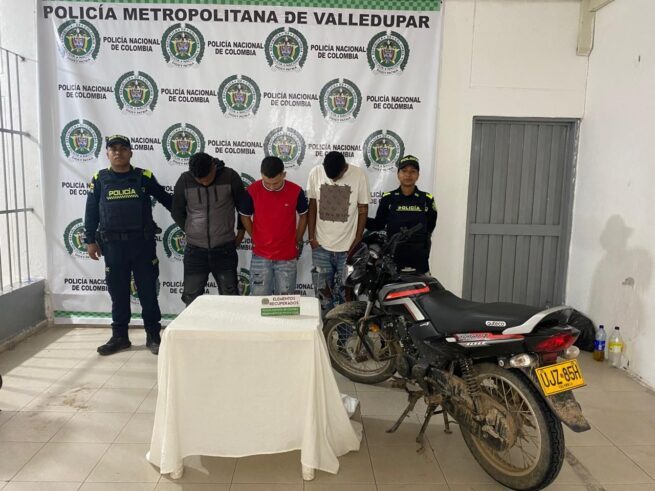 Tres capturados en flagrancia por hurto de motocicleta en Valledupar