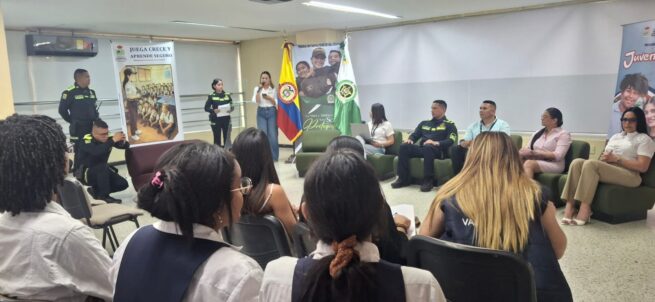 A través del conversatorio “Jóvenes con Futuro”, fortalecen protección de la niñez en Valledupar