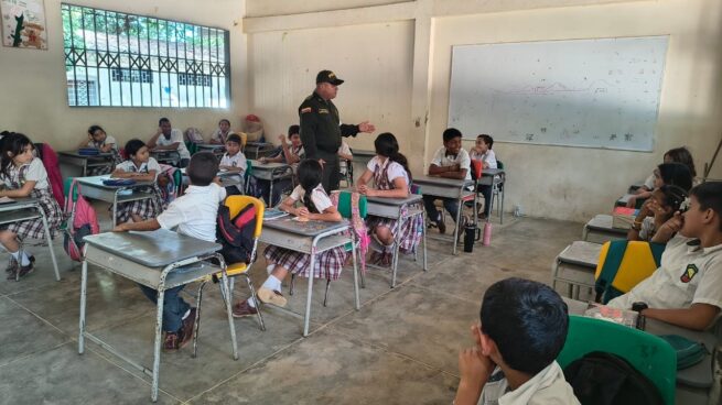 Policía Nacional fortalece estrategias de prevención y protección en entornos educativos en Aguachica