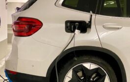 Todas las estaciones de carga para vehículos eléctricos e híbridos deben ser interoperables, propone MinMinas