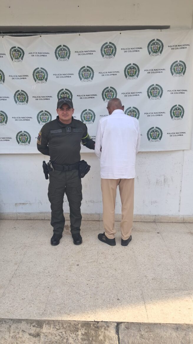 Capturado por falsedad material en documento público y fraude procesal