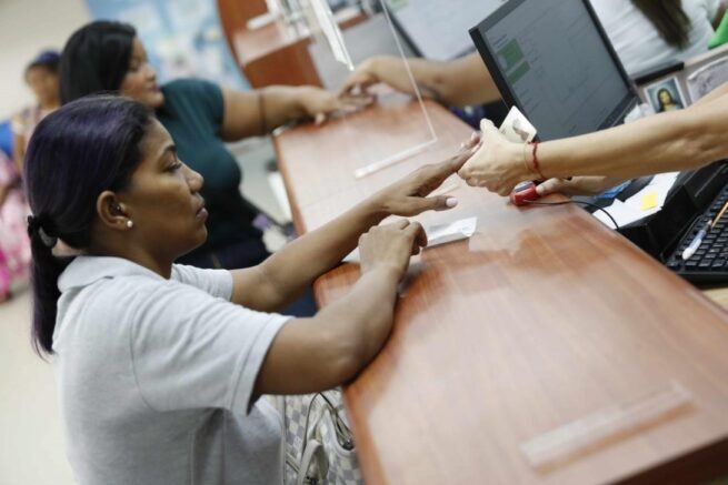 Beneficiarios de Renta Joven tendrán plazo hasta enero para reclamar transferencias